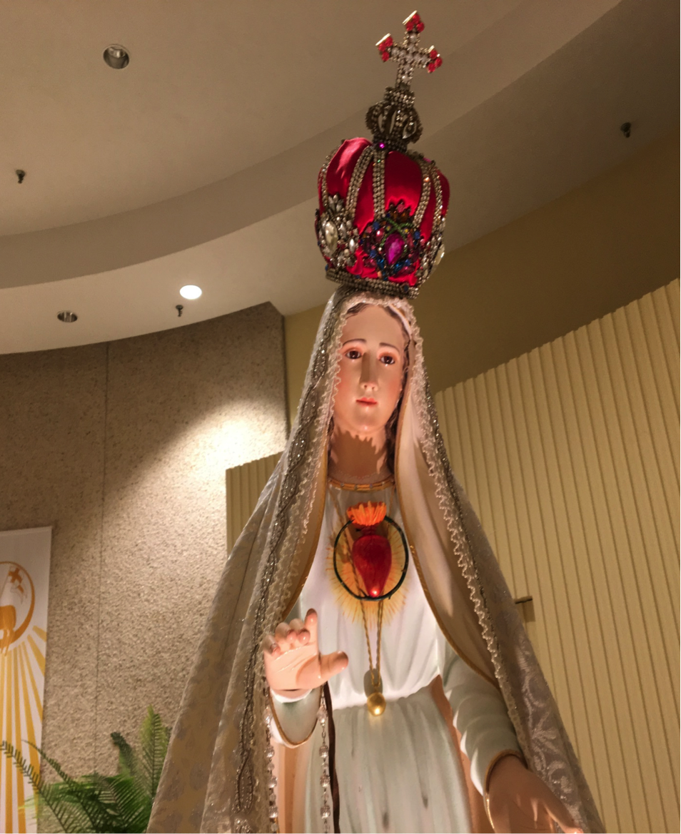Our Lady of Fatima Visits Queen of Peace - Little Sisters of the ...